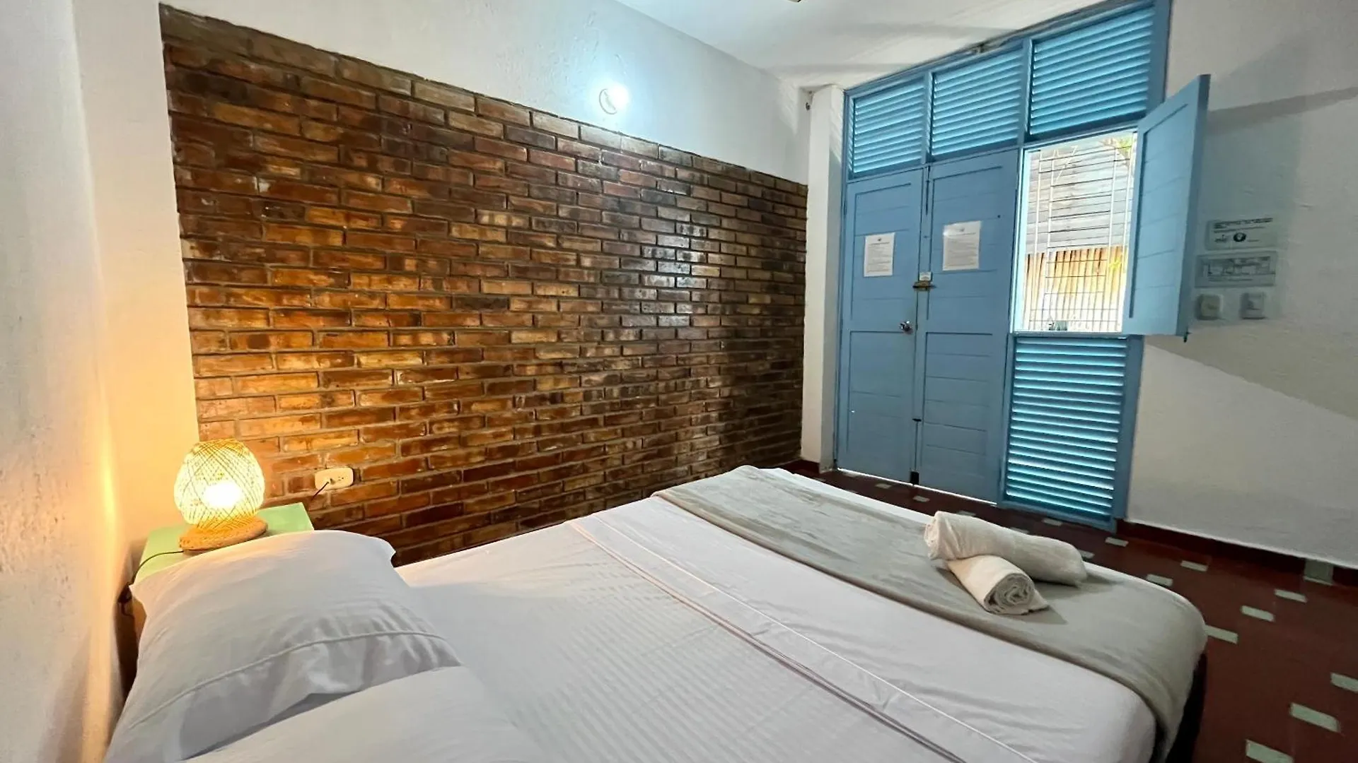 Sana Mar Hostel & Eco-Cafe サンタ・マルタ