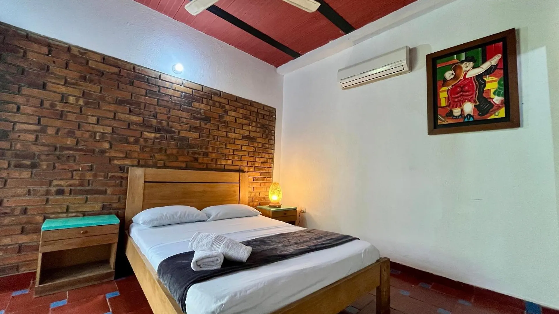 Sana Mar Hostel & Eco-Cafe Santa Marta  Colombia